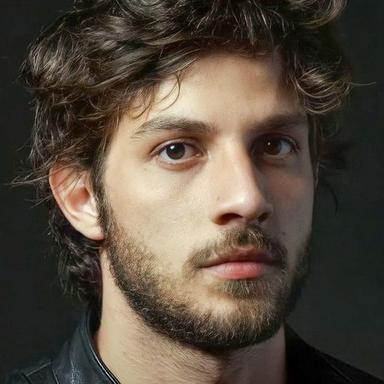 Chay Suede