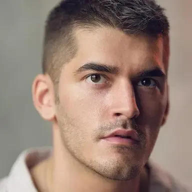 Ellis Eyres