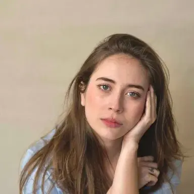 Mia Russell