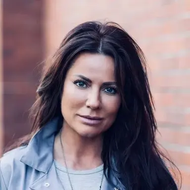 Angie Pack