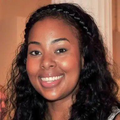 Mia Amber Davis