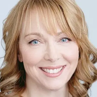 Vickie Papavs
