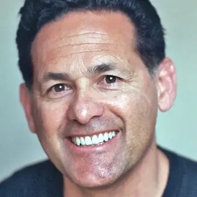 Ric Salinas