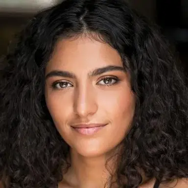 Roxie Mohebbi