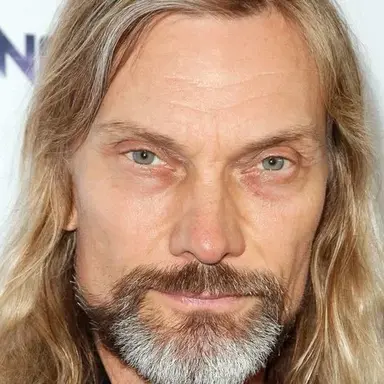 Yan Birch