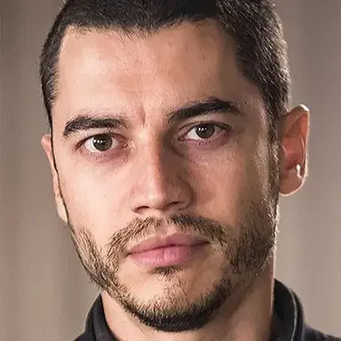 Lee Taylor