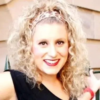 Ali Phillips