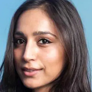 Zoya Hussain
