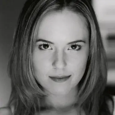 Stephi Lineburg