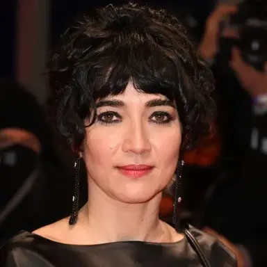 Mitra Farahani