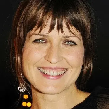 Arly Jover