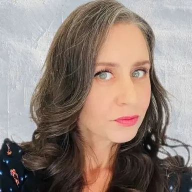 Angela Lentz