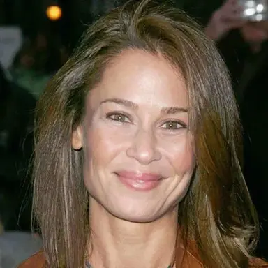 Julie Warner