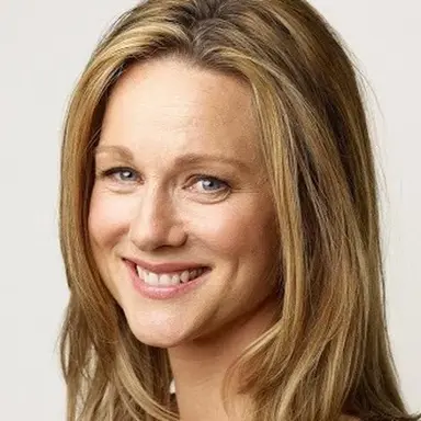 Laura Linney