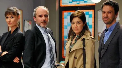 Los misterios de Laura