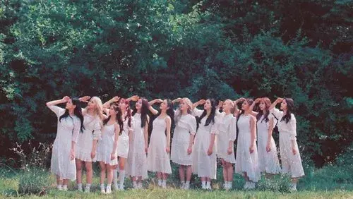 LOONA TV