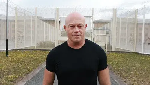 Welcome To HMP Belmarsh With Ross Kemp